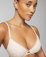 Soma / Plunge Bra with Lace PALE SAND