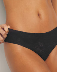 Soma / Thong Panty with Lace BLACK