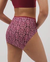 Soma / Vanishing Edge Microfiber Modern Brief Panty with Lace PLENTIFUL PIECES KISS