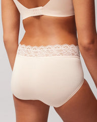 Soma / Brief Panty with Enchanting Lace PALE SAND