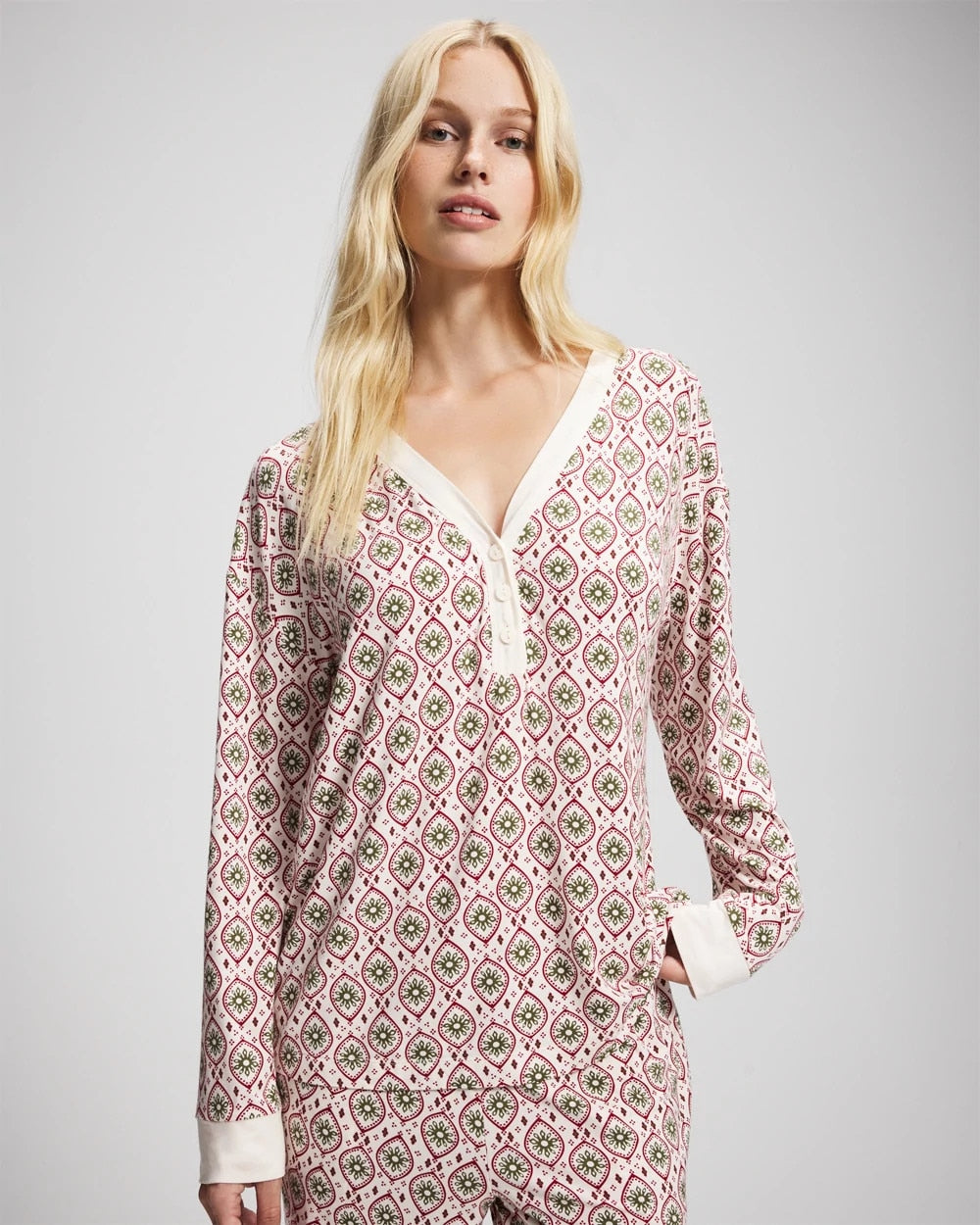 Soma / Long Sleeve Henley PATTERNED PIECES CHAMP