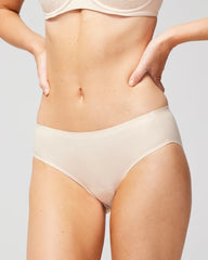 Soma / Soft Stretch Hipster Panty PALE SAND