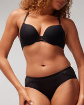 Soma / Hipster Panty with Enchanting Lace BLACK