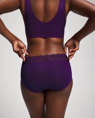 Soma / Hipster Panty with Enchanting Lace MAJESTIC PURPLE