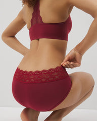 Soma / Hipster Panty with Enchanting Lace FIRST KISS