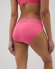 Soma / High-Leg Panty with Enchanting Lace CAMELLIA ROSE