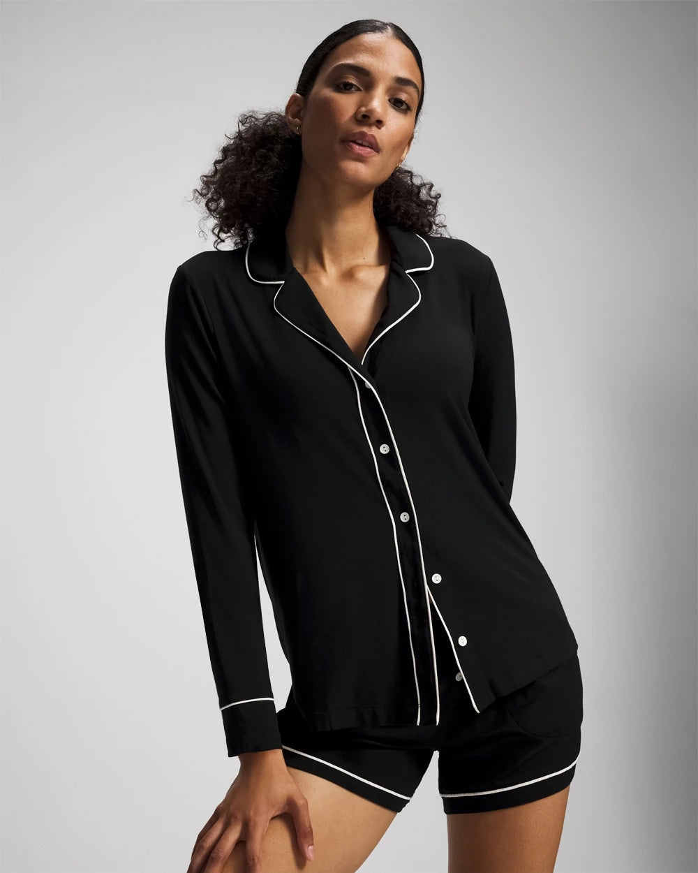 Soma / Long-Sleeve Notch Collar Pajama Top BLACK