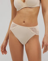 Soma / Embraceable High-Leg Panty with Crochet Lace PALE SAND