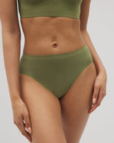 Soma / High-Leg Panty VETIVER GREEN