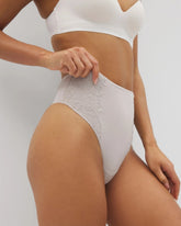 Soma / High-Waist Thong Panty With Lace GRAY GLASS
