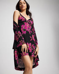 Soma / Classic Shirred Neck Chemise GILDED BLOOMS MAGENTA