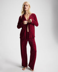 Soma / Cool Nights Long Sleeve Notch Collar with Piped Placket Pajama Top FELINE PAINT THE TOWN RED