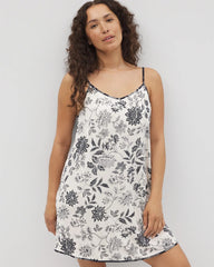 Soma / V-Neck Chemise MEANDERING GARDEN CHAMP