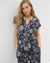 Soma / Mandarin Collar Short Sleeve Pajama Top MEANDERING GARDEN NAVY