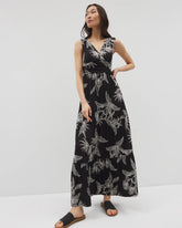 Soma / Goddess Tiered Maxi Dress PLUMERIA BLOOMS GRAND BLK