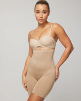 Soma / Mid-Level Shaping Seamless High-Waist Thigh Shaper ALMOND