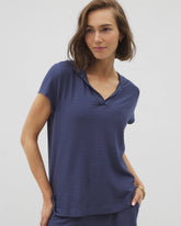 Soma / Crinkle Knit Short Sleeve V-Neck Hoodie LUNAR TIDE