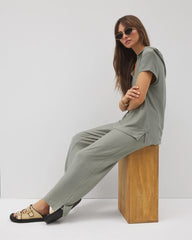 Soma / Crinkle Knit Short Sleeve V-Neck Hoodie RESTORATION GREEN