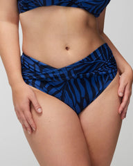 Soma / Twist-Front Bikini Bottom UNBELEAFABLE TRUE BLUE
