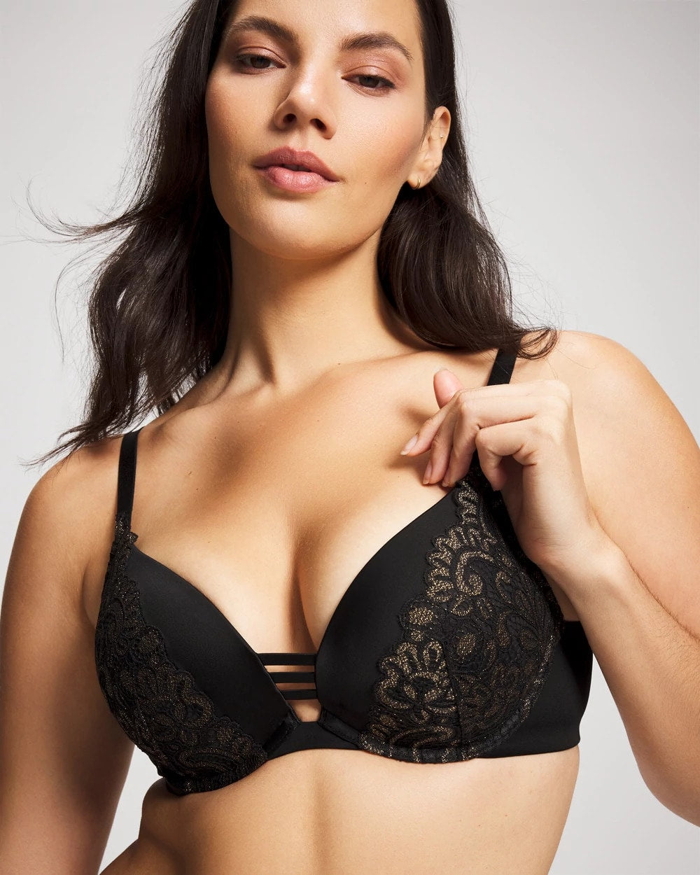 Soma / Push-up Plunge Bra with Lace BLACK W/ GOLD FILL