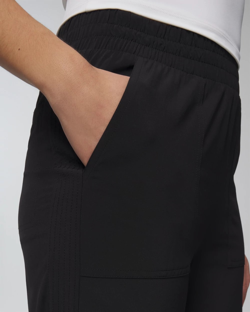 Soma / Relaxed Wide-Leg Pants BLACK