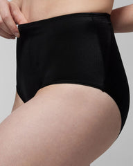Soma / Mid-Level Shaping Vanishing Edge Brief BLACK