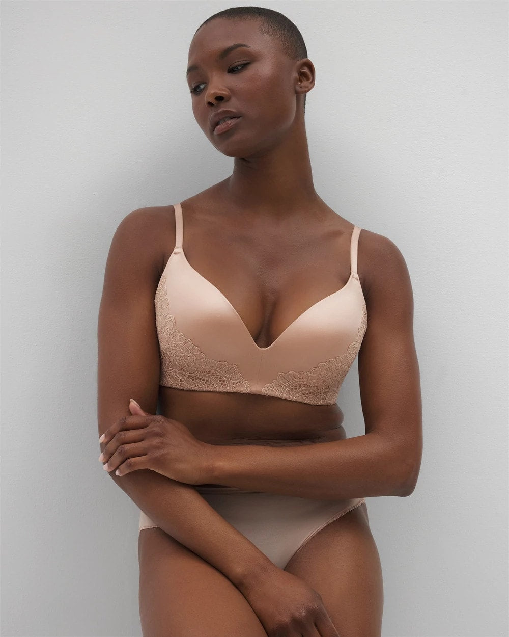 Soma / Wireless Lace Push-Up Bra HUSH