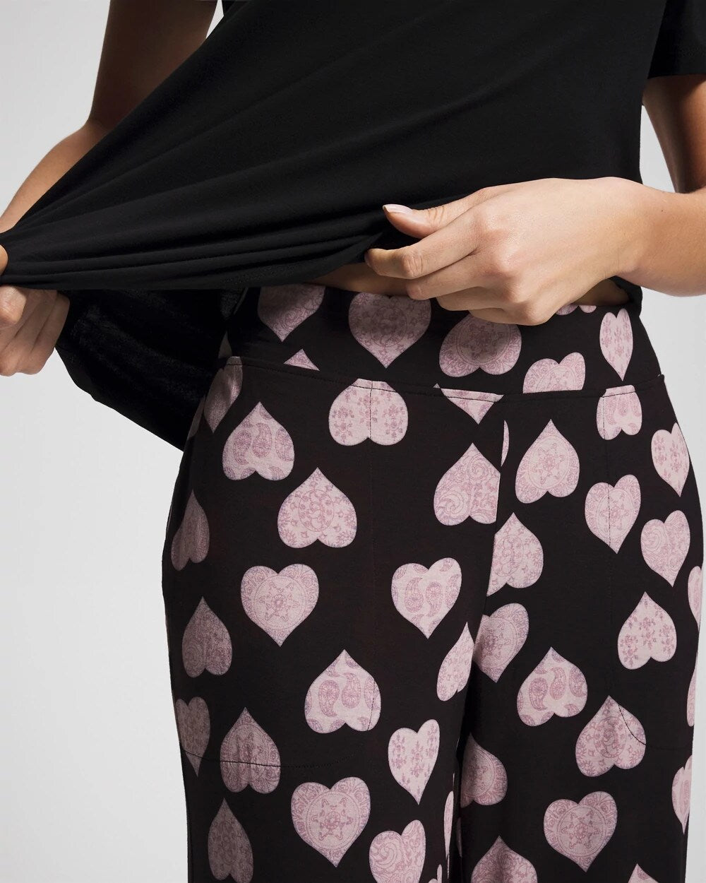 Soma / Short Sleeve + Pant Pajama Set MANDALA HEARTS BLACK