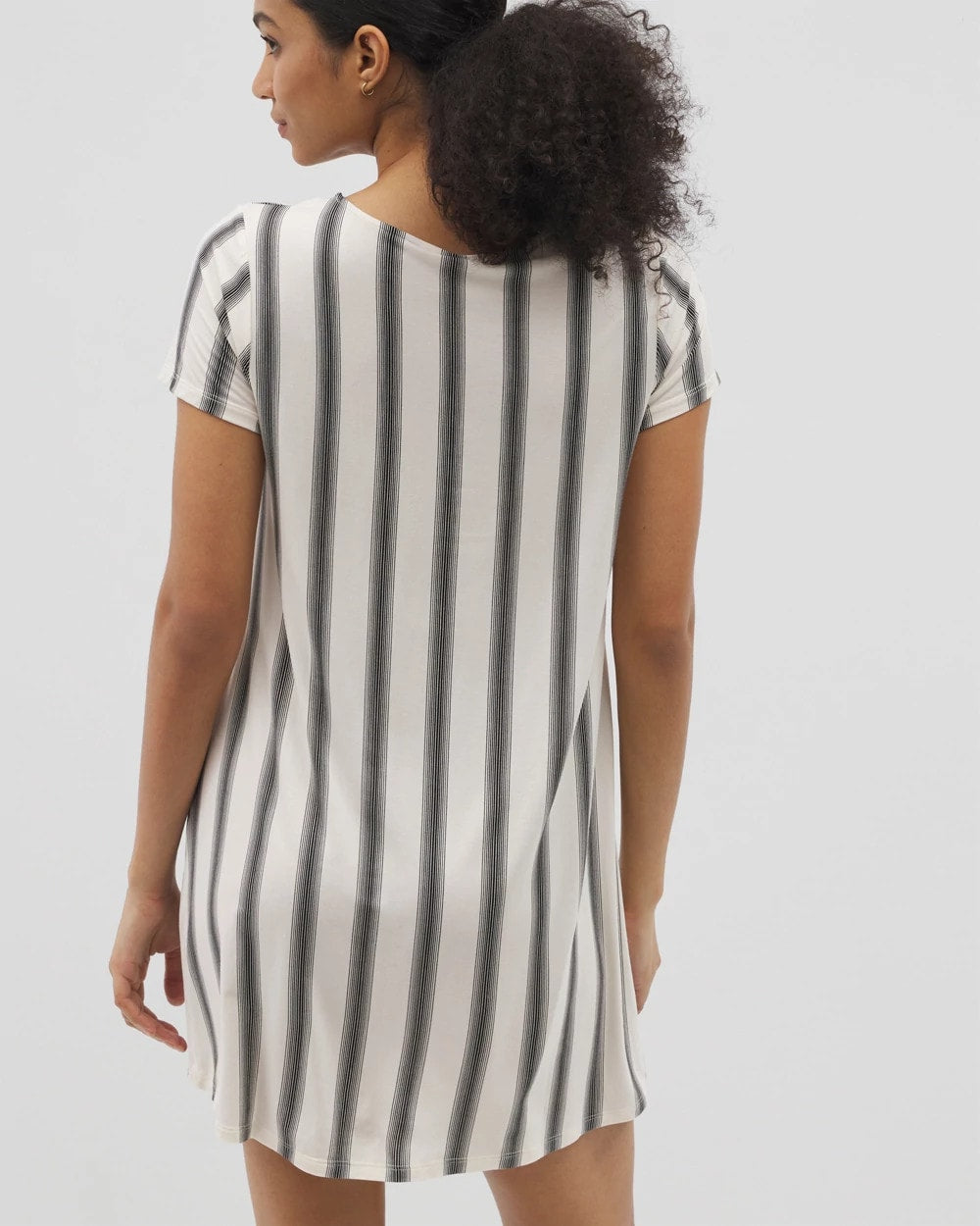Soma / Short Sleeve Scoop Neck Sleepshirt HAMPTON STRIPE BLACK