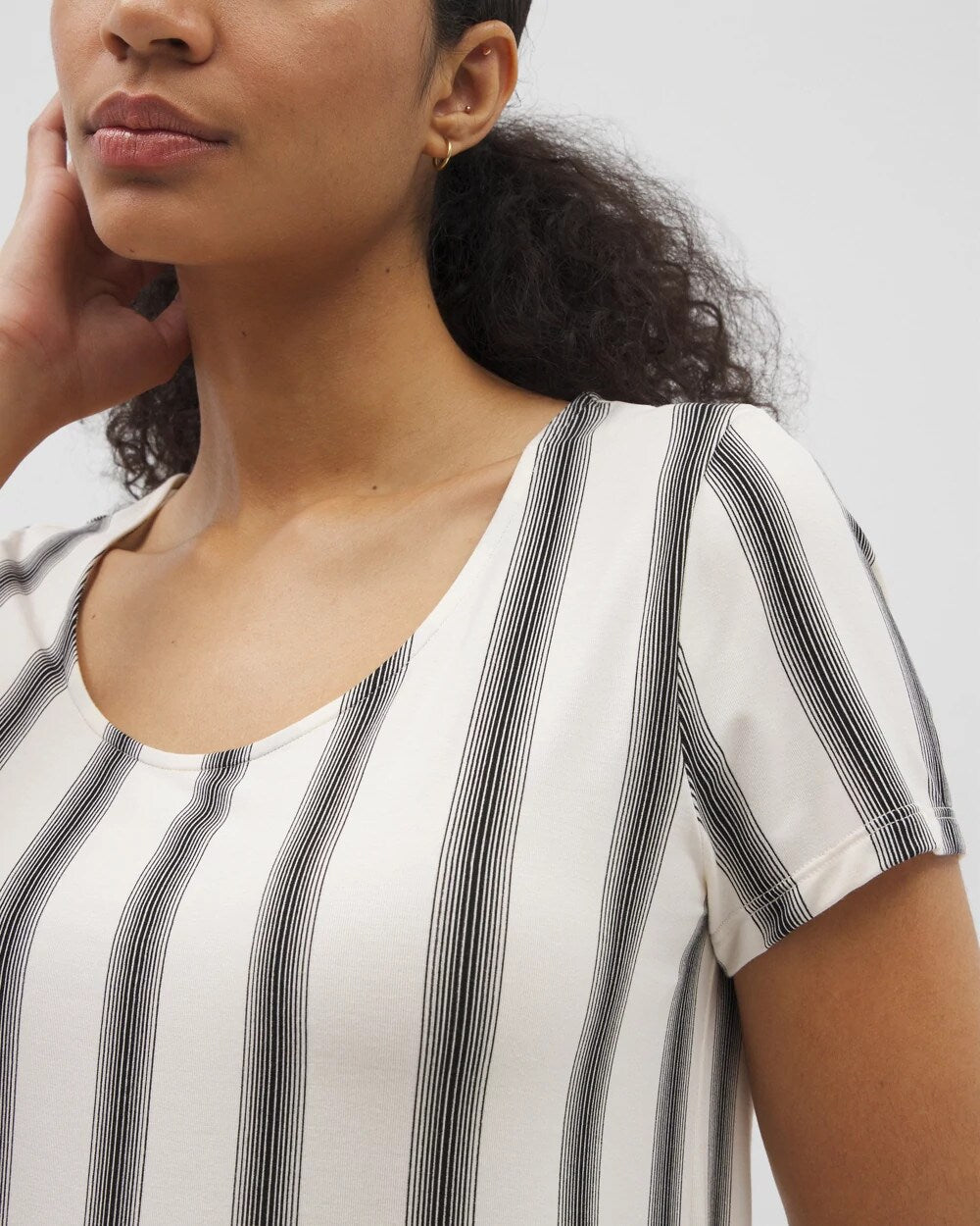 Soma / Short Sleeve Scoop Neck Sleepshirt HAMPTON STRIPE BLACK