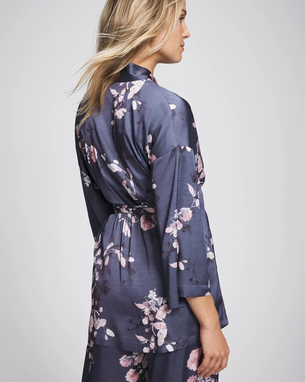 Soma / Short Robe FLORAL DREAMS GRAY
