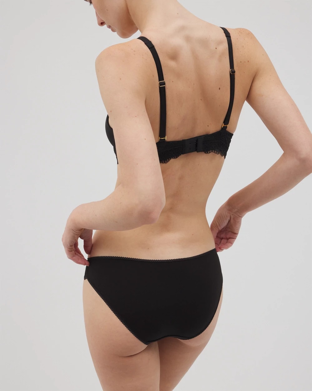 Soma / Bikini Panty with Lace BLACK