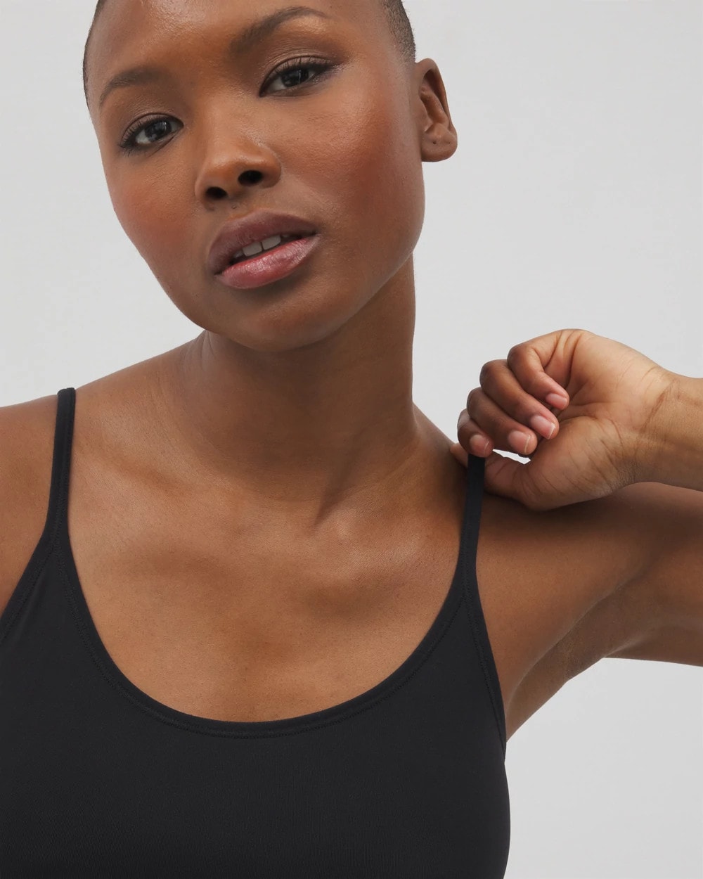 Soma / Mid-Level Shaping Seamless Cami BLACK