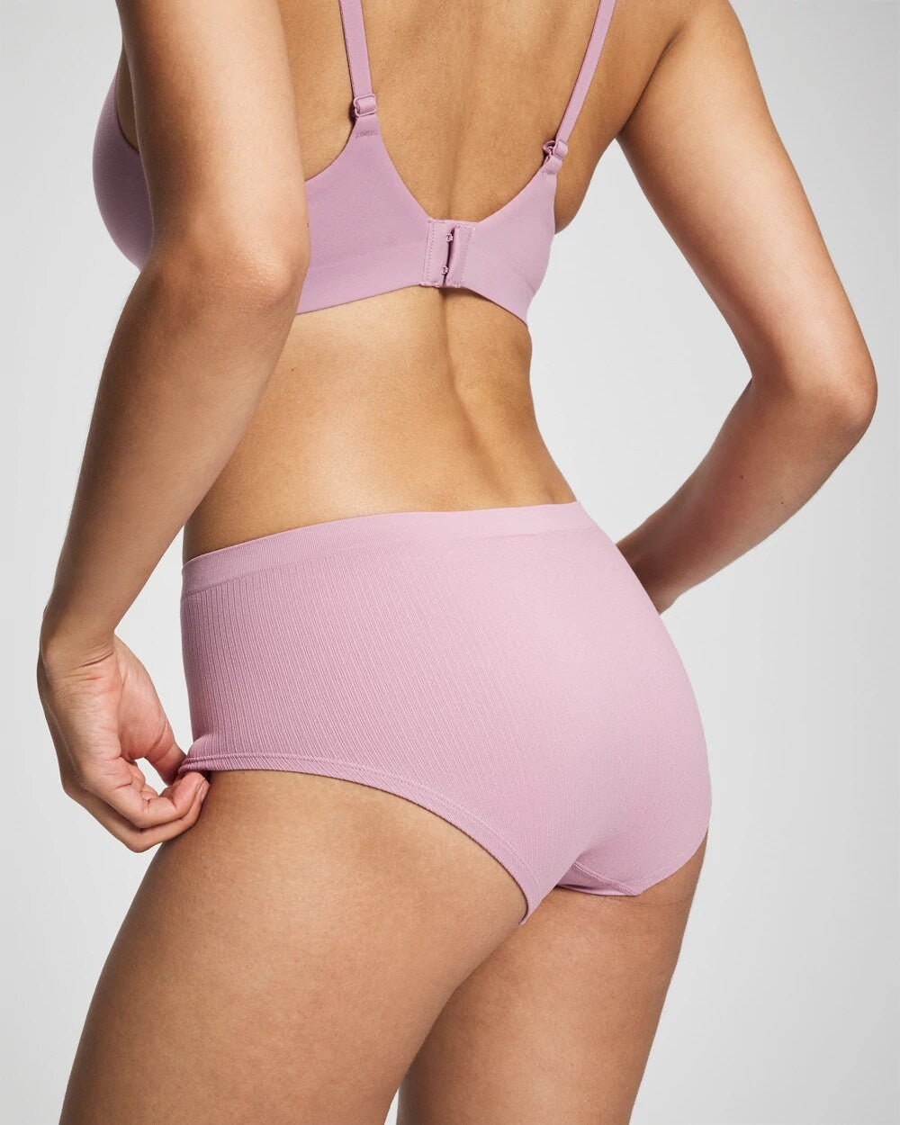 Soma / Seamless Rib Boyshort Panty LILAC WINE