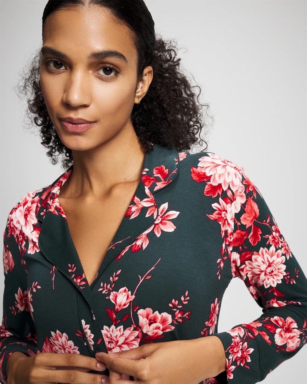 Soma / Cool Nights Long Sleeve Notch Collar with Piped Placket Pajama Top COTTAGE FLORAL GREEN