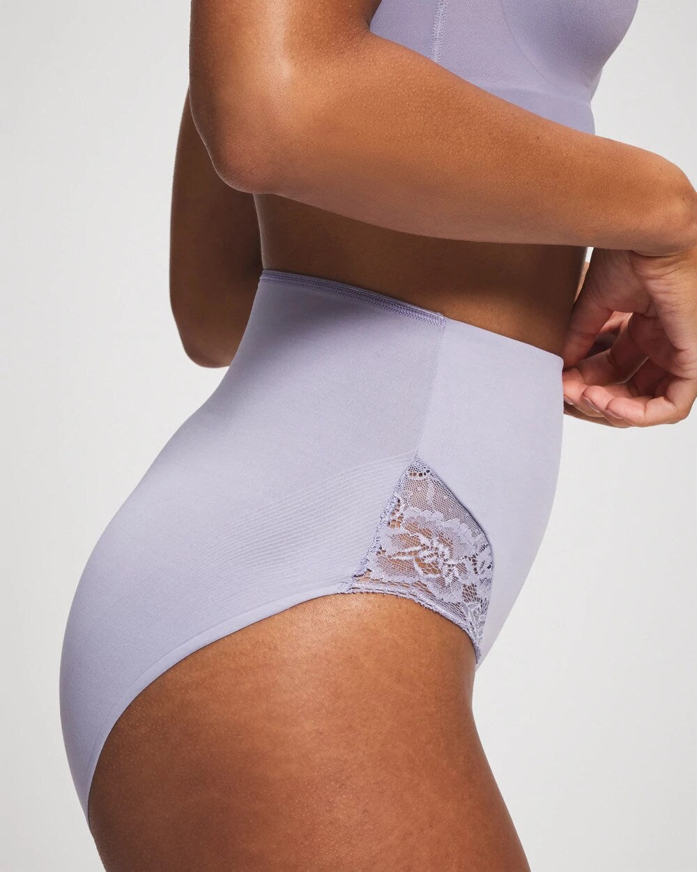 Soma / Tummy High-Waist Brief Panty with Lace LAVENDER CLOUD