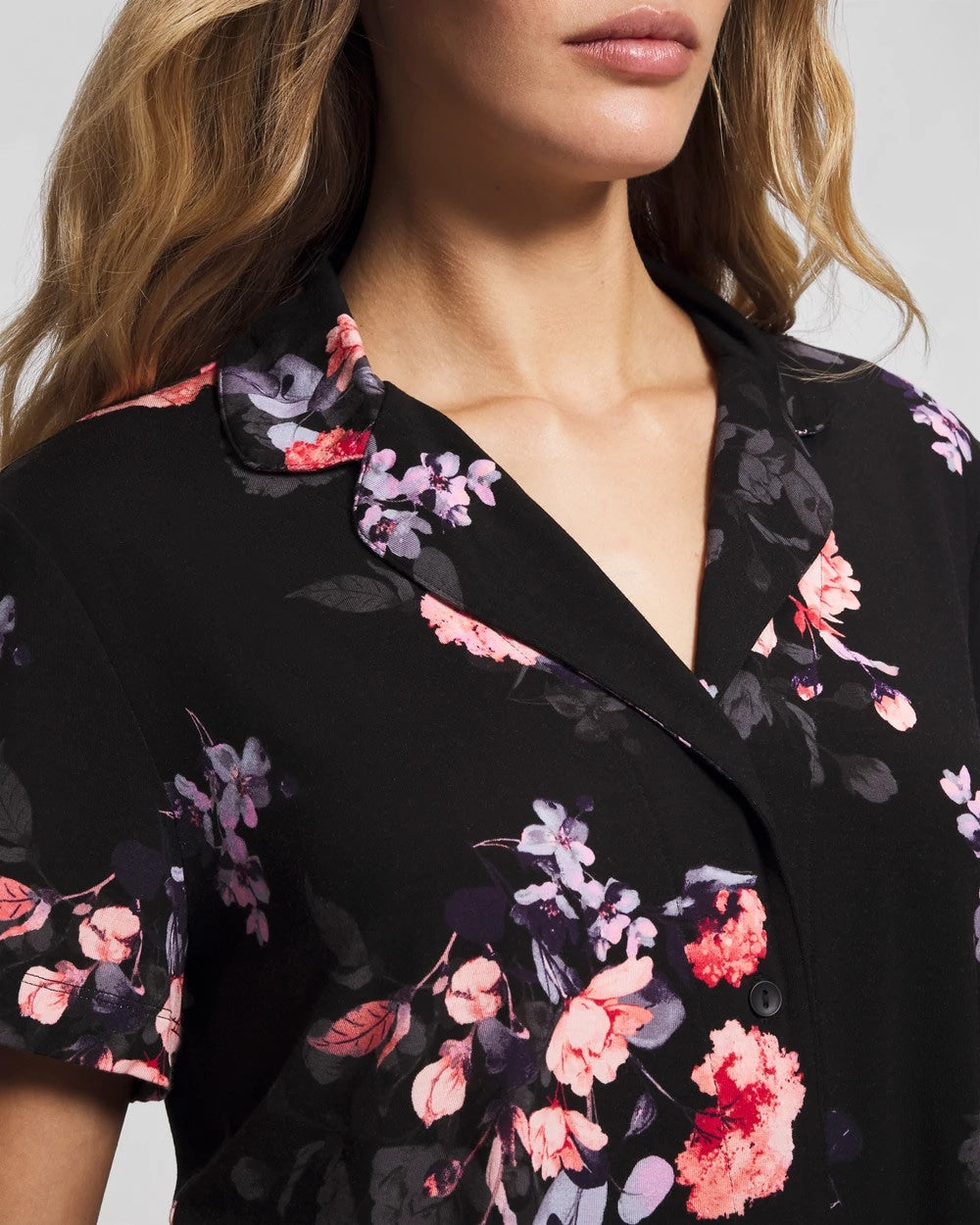 Soma / Short Sleeve Notch Collar Pajama Top FLORAL DREAMS BLACK
