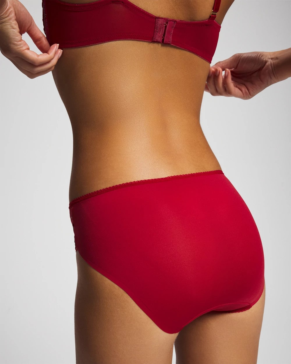 Soma / Hipster Panty with Sensuous Lace RED VELVET TONAL W/ LUREX