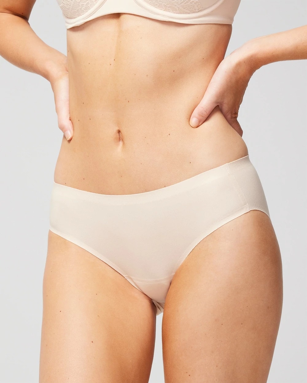 Soma / Soft Stretch Hipster Panty PALE SAND