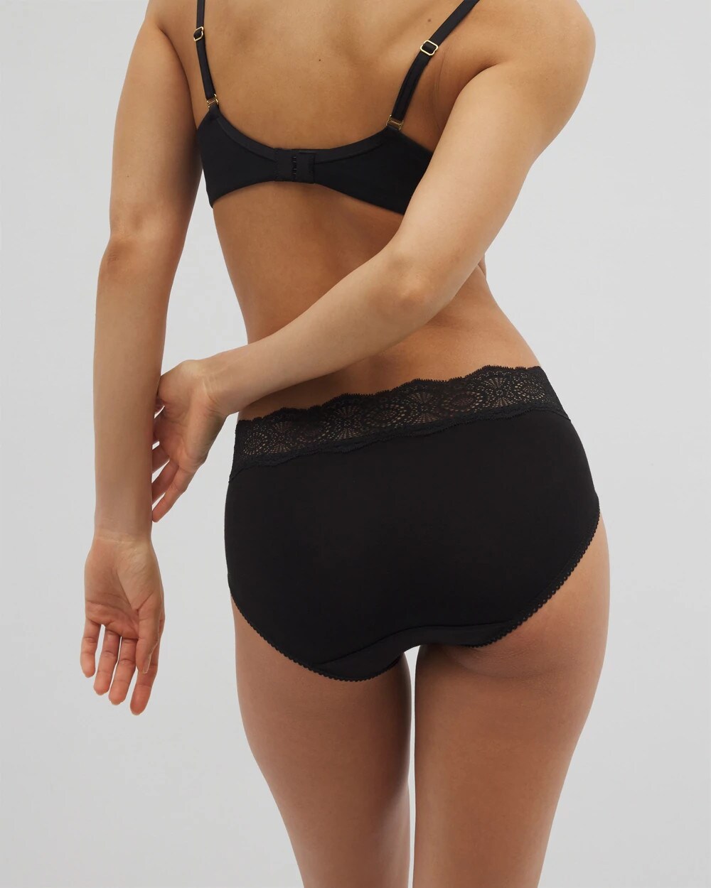 Soma / Embraceable Hipster Panty with Crochet Lace Waist BLACK