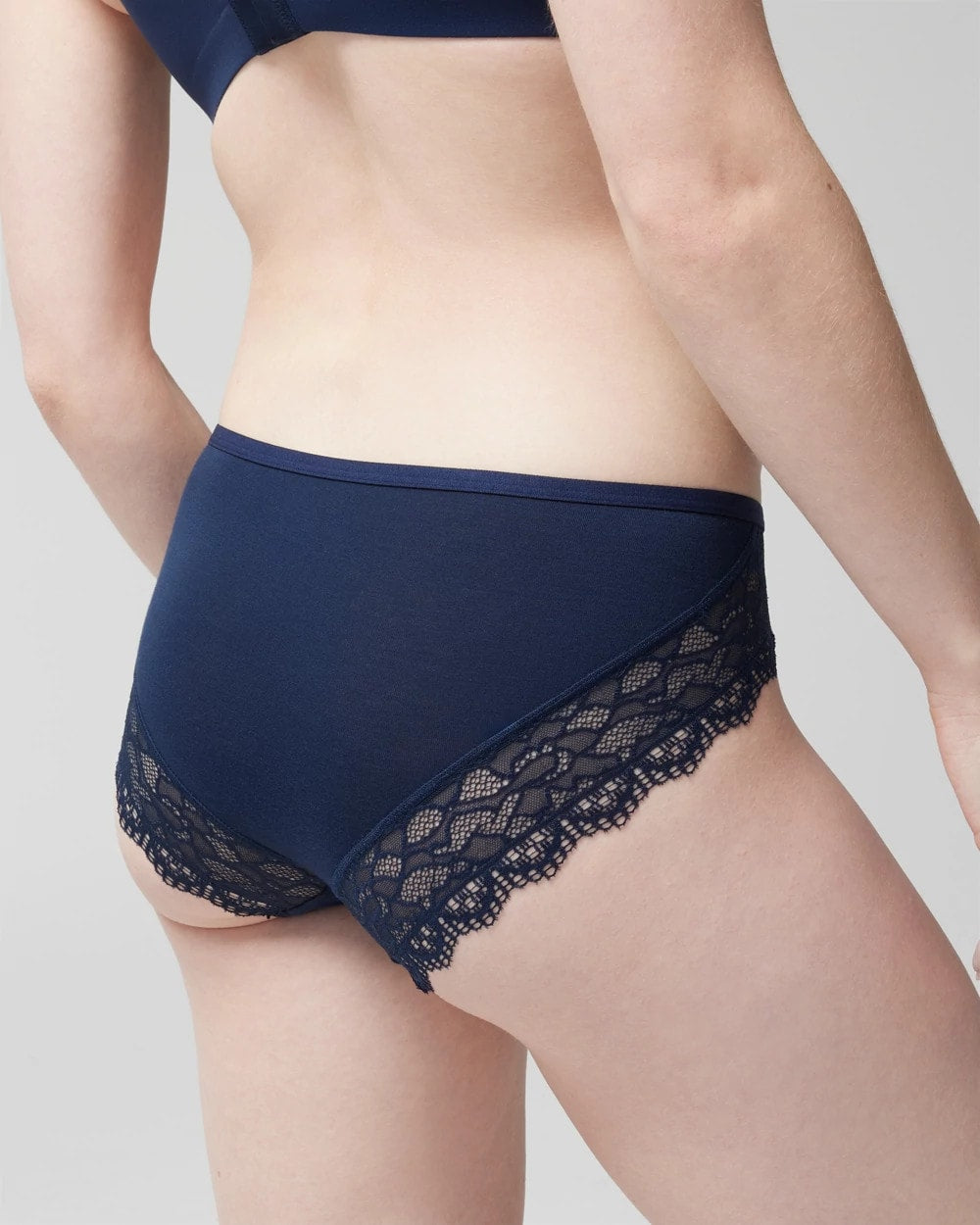 Soma / Hipster Panty with Enchanting Lace NIGHTFALL NAVY