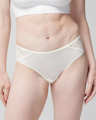 Soma / Hipster Panty with Enchanting Lace IVORY