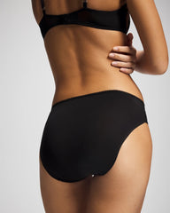 Soma / Hipster Panty with Sensuous Embroidery BLACK