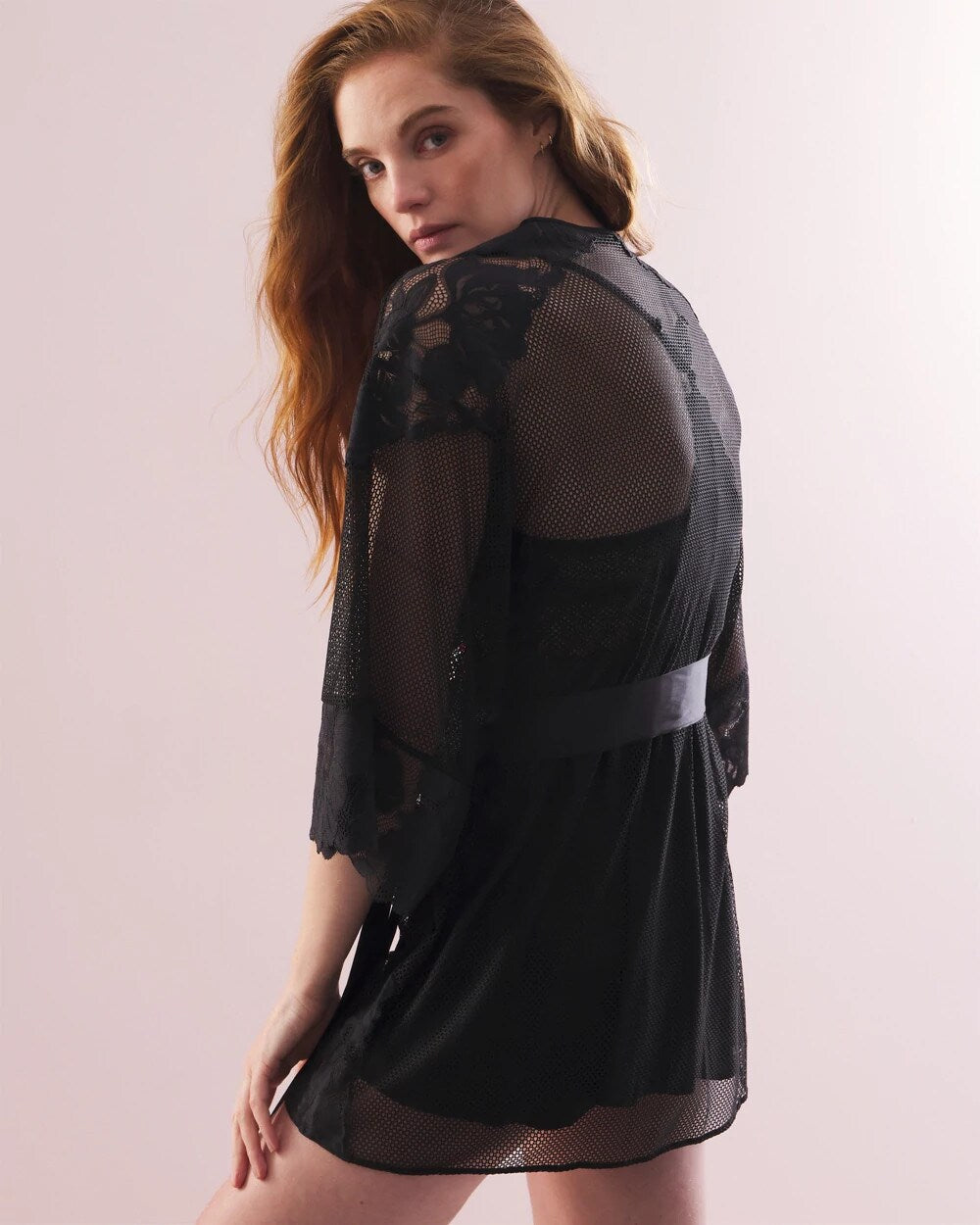 Soma / Robe with Mesh and Lace BLACK