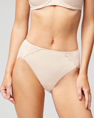 Soma / High-Leg Brief Panty with Lace PALE SAND