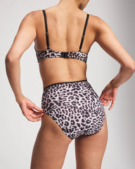 Soma / High-Leg Brief Panty DIVINE LEOPARD MINI TAUPE