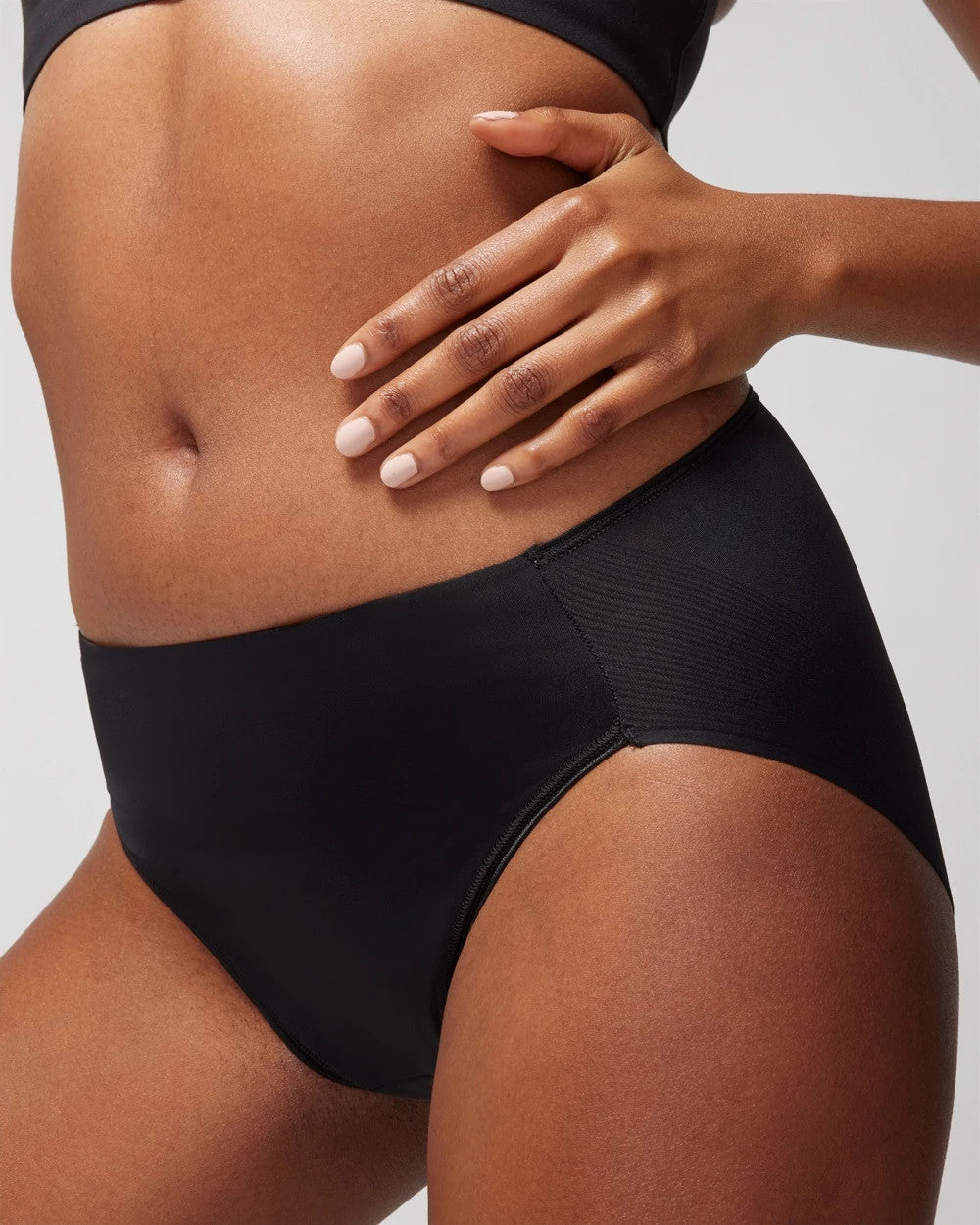Soma / High-Leg Brief Panty BLACK