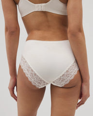 Soma / High-Leg Panty with Enchanting Lace IVORY