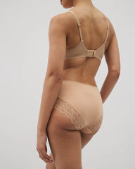 Soma / High-Leg Panty with Enchanting Lace WARM AMBER