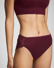 Soma / Lace Back High-Leg Panty VELVET PLUM